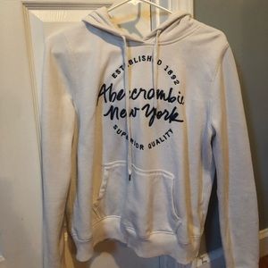 Pull over hoodie